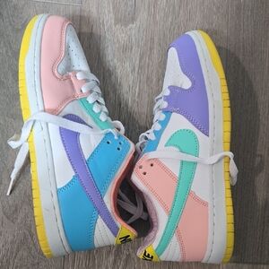 Nike Multicolor High-Top Sneakers